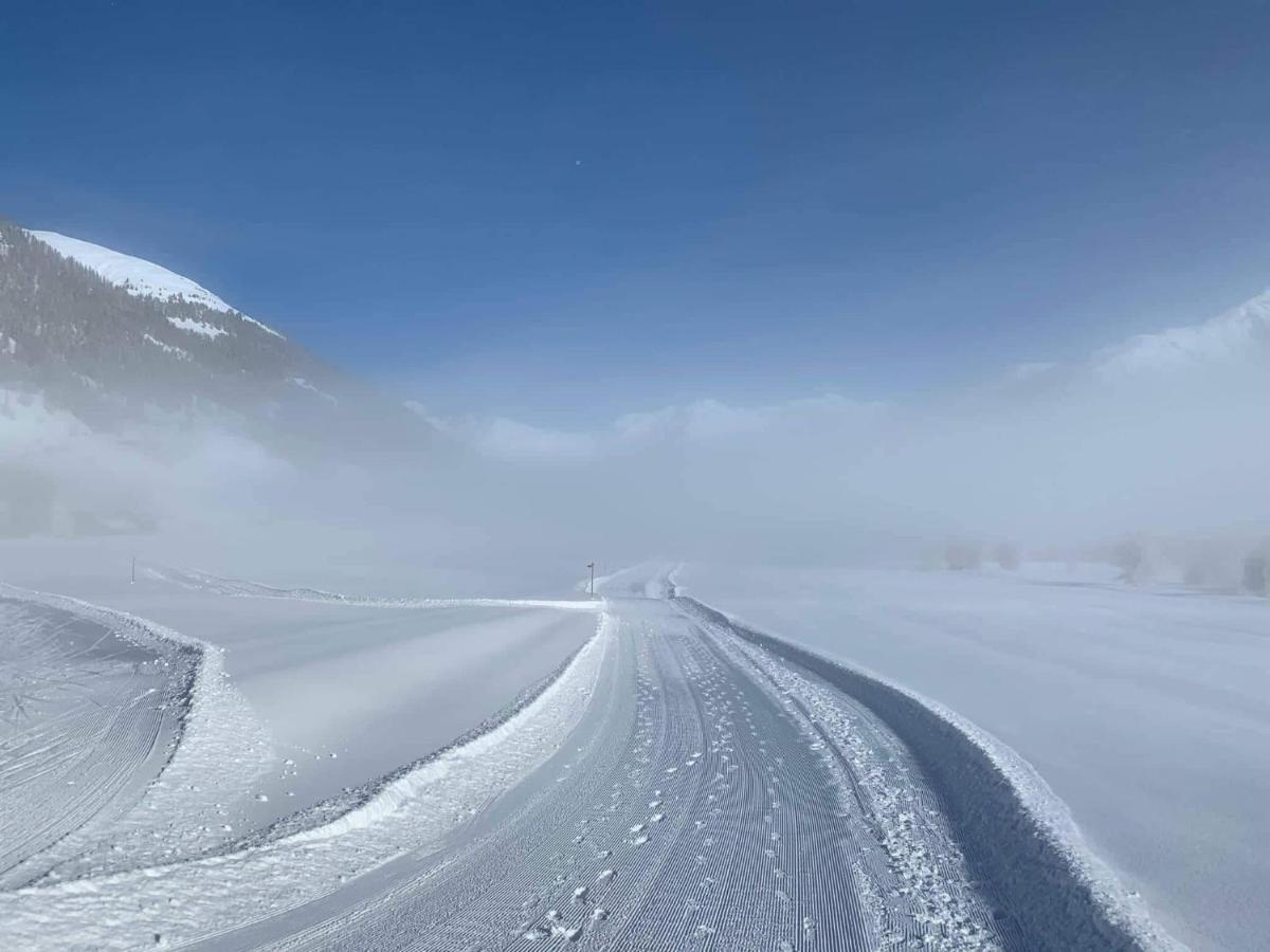 Sporthotel Oberwald Eksteriør billede